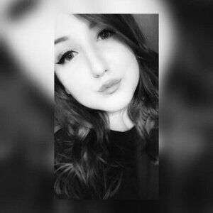 Meet your Posher, Tinika